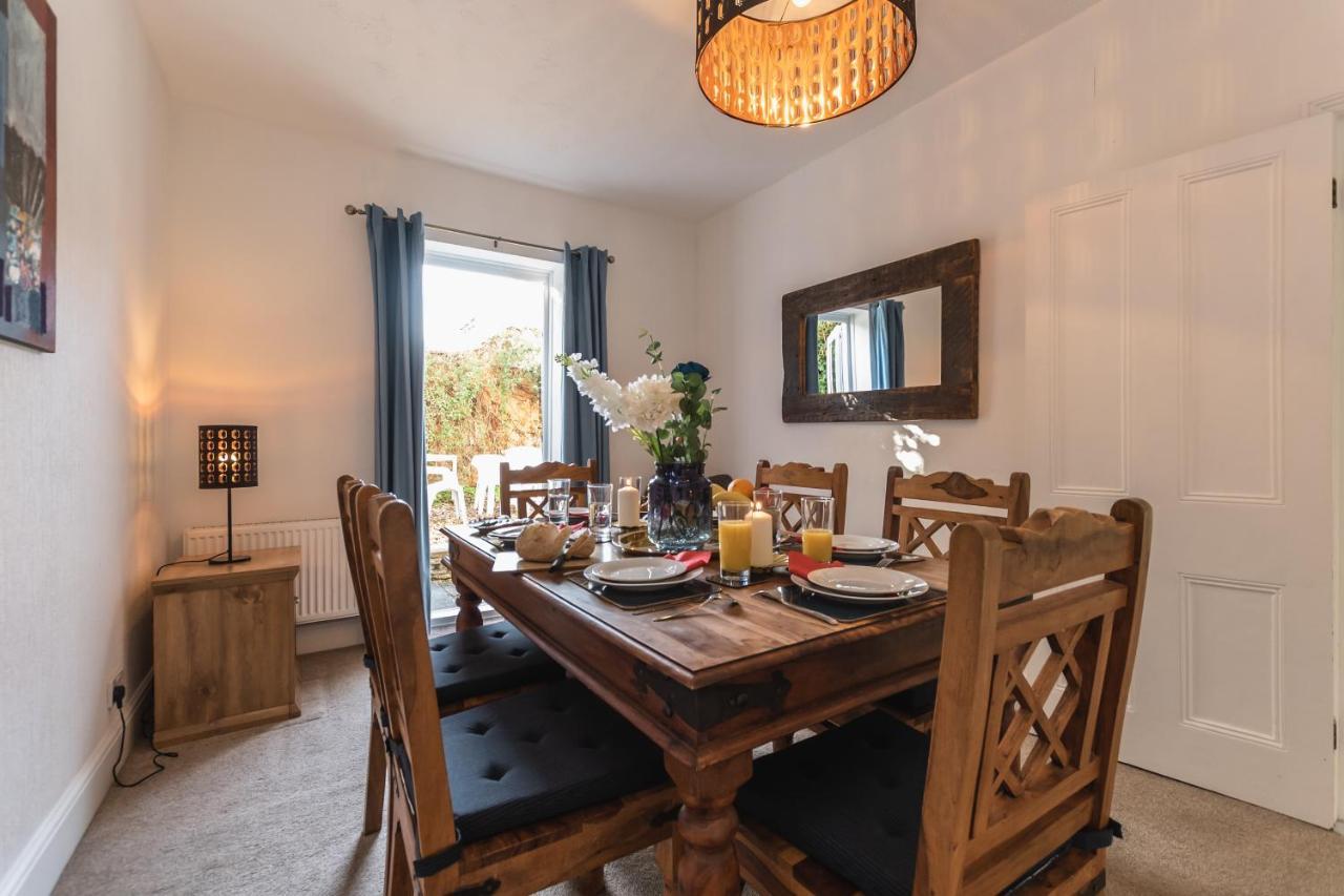 3-Bedroom House L Fast Wi-Fi L Garden L Newly Decorated L Close To Shops And Restaurants Bournemouth Exteriér fotografie