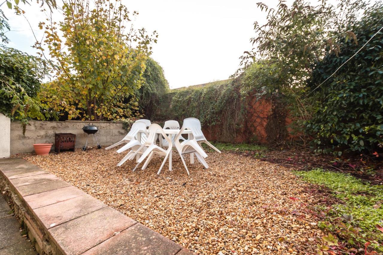 3-Bedroom House L Fast Wi-Fi L Garden L Newly Decorated L Close To Shops And Restaurants Bournemouth Exteriér fotografie